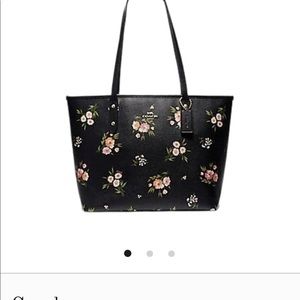 New without tags AUTHENTIC Coach Tote